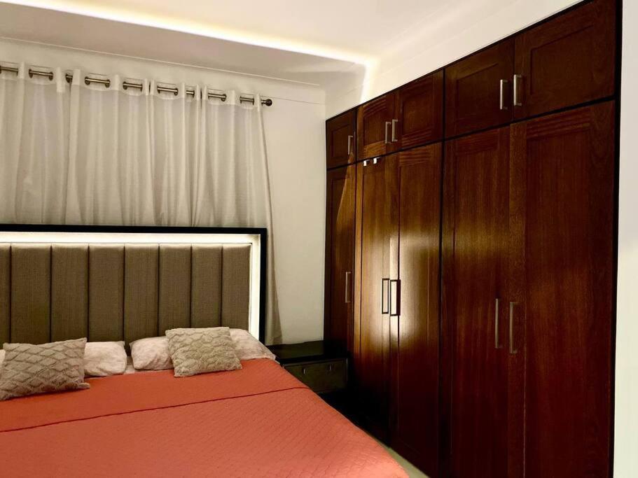 Spectacular Penthouse With Private Jacuzzi Terrace Apartment ซานติอาโก เด ลอสกาบาเญโรส ภายนอก รูปภาพ